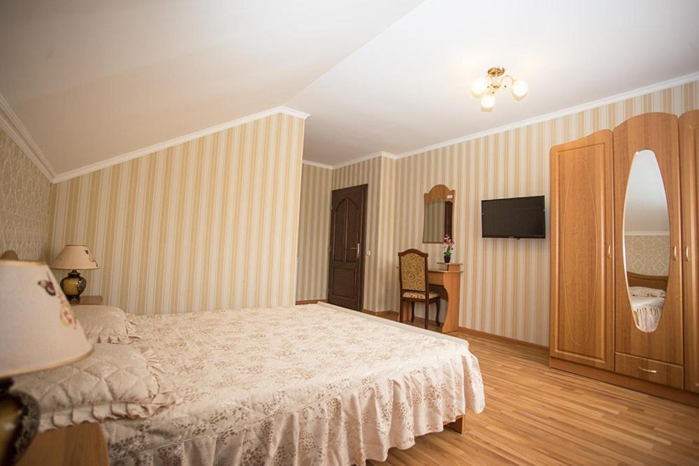 Goldenluxe Berehove (Transcarpathia) Exterior foto