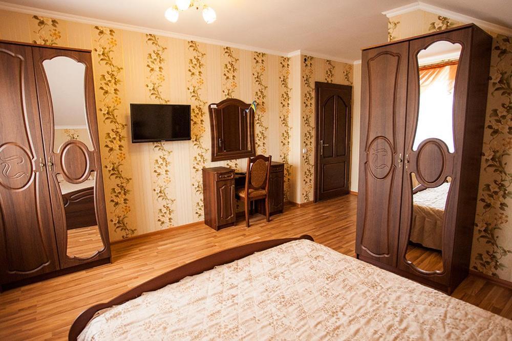 Goldenluxe Berehove (Transcarpathia) Exterior foto