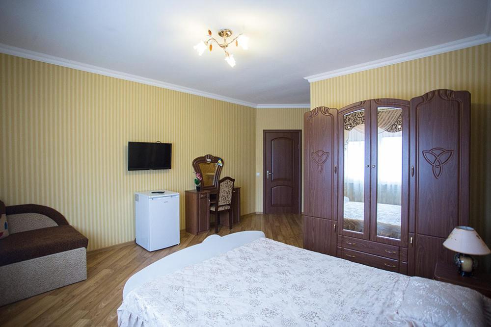 Goldenluxe Berehove (Transcarpathia) Exterior foto