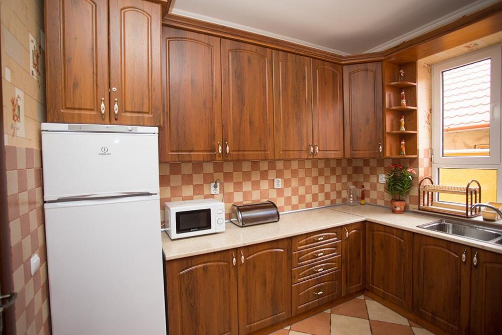 Goldenluxe Berehove (Transcarpathia) Exterior foto